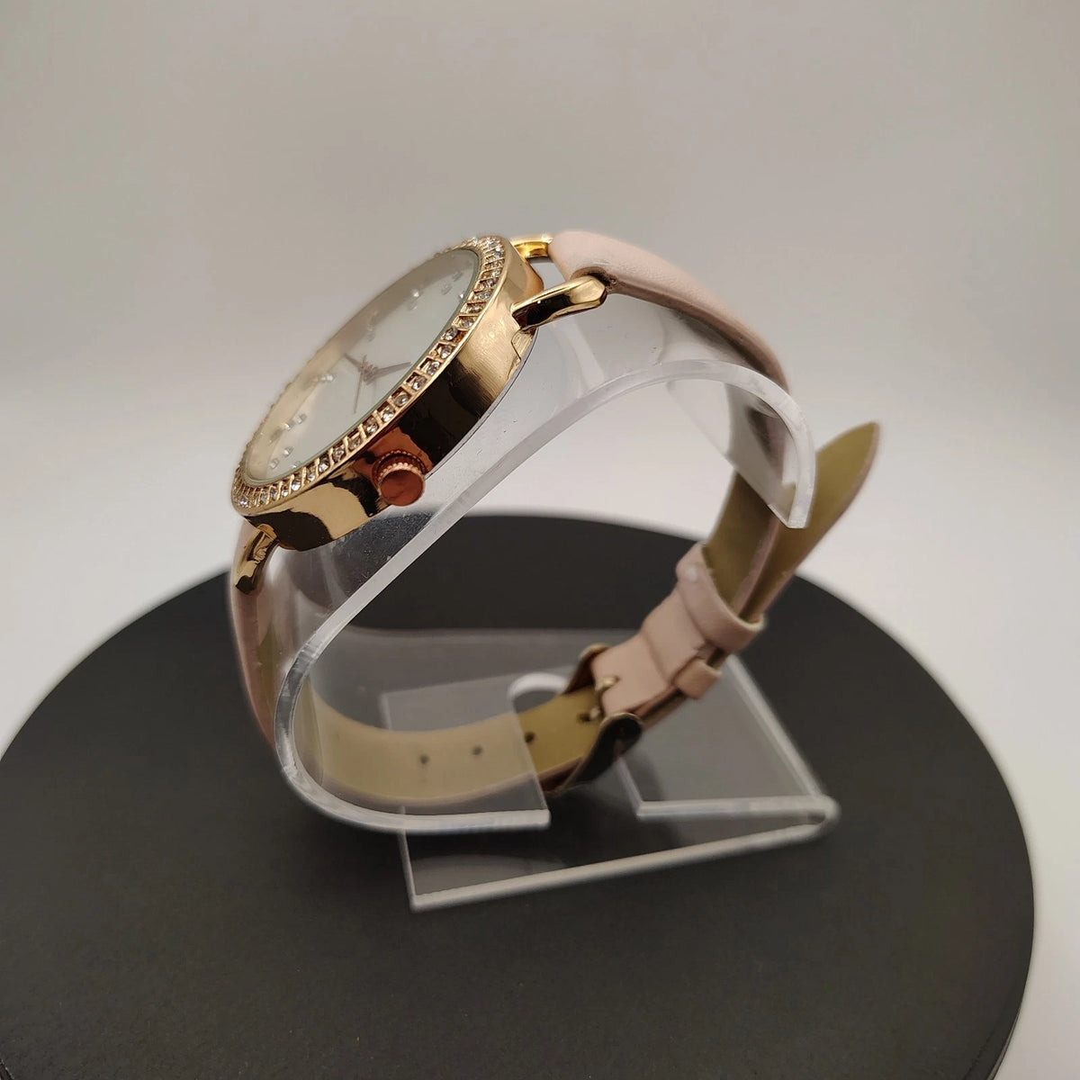 Women's Fashion Quartz Watch Set With Bracelet Interchangeable Beads New In Box
