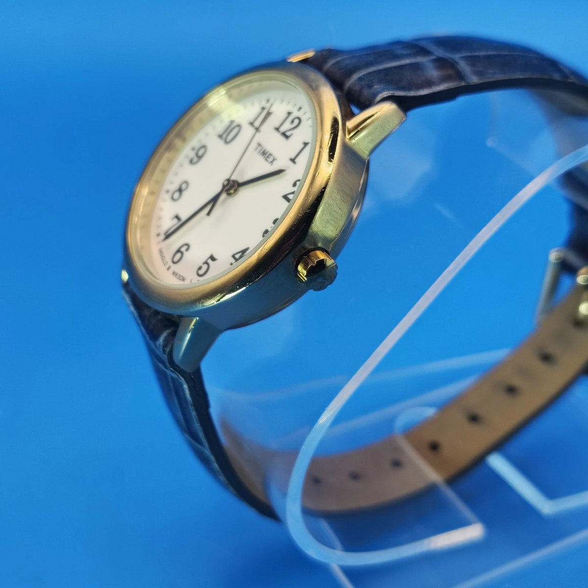 2019 Timex Indiglo 30mm Women's Quartz Watch Genuine Leather Strap
