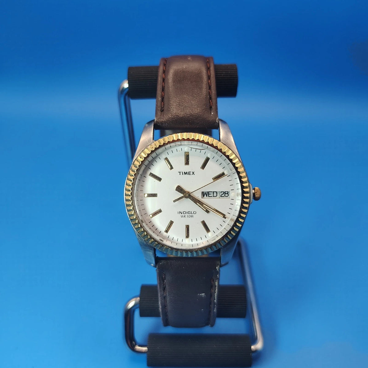 Vintage 2008 Timex Indiglo Presidential Day/Date Two Tone 33mm Mens Quartz Watch