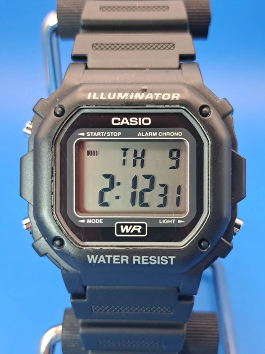 2011 Casio Illuminator F-108WH 43mm Mens Quartz Digital Sports Watch Restored