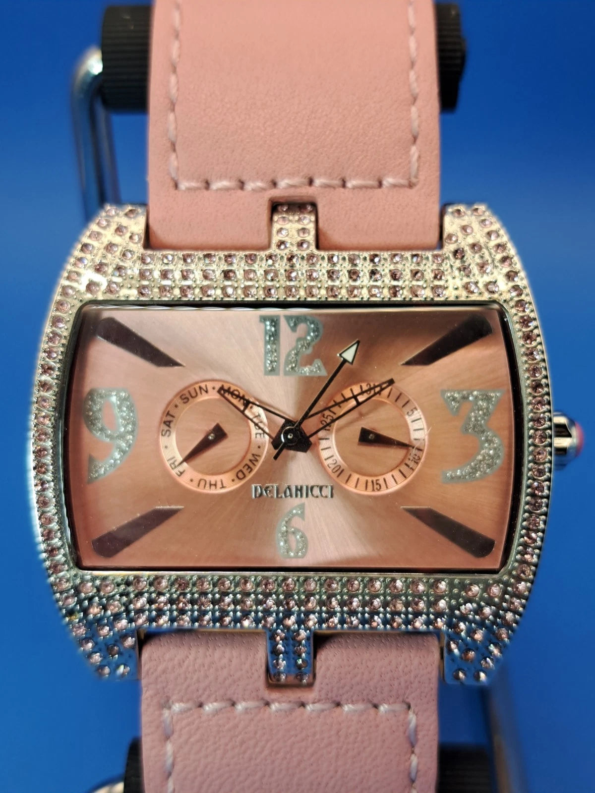 Vintage 2005 Delanicci Pink Passion 42mm Women's Quartz Fashion Watch Restored