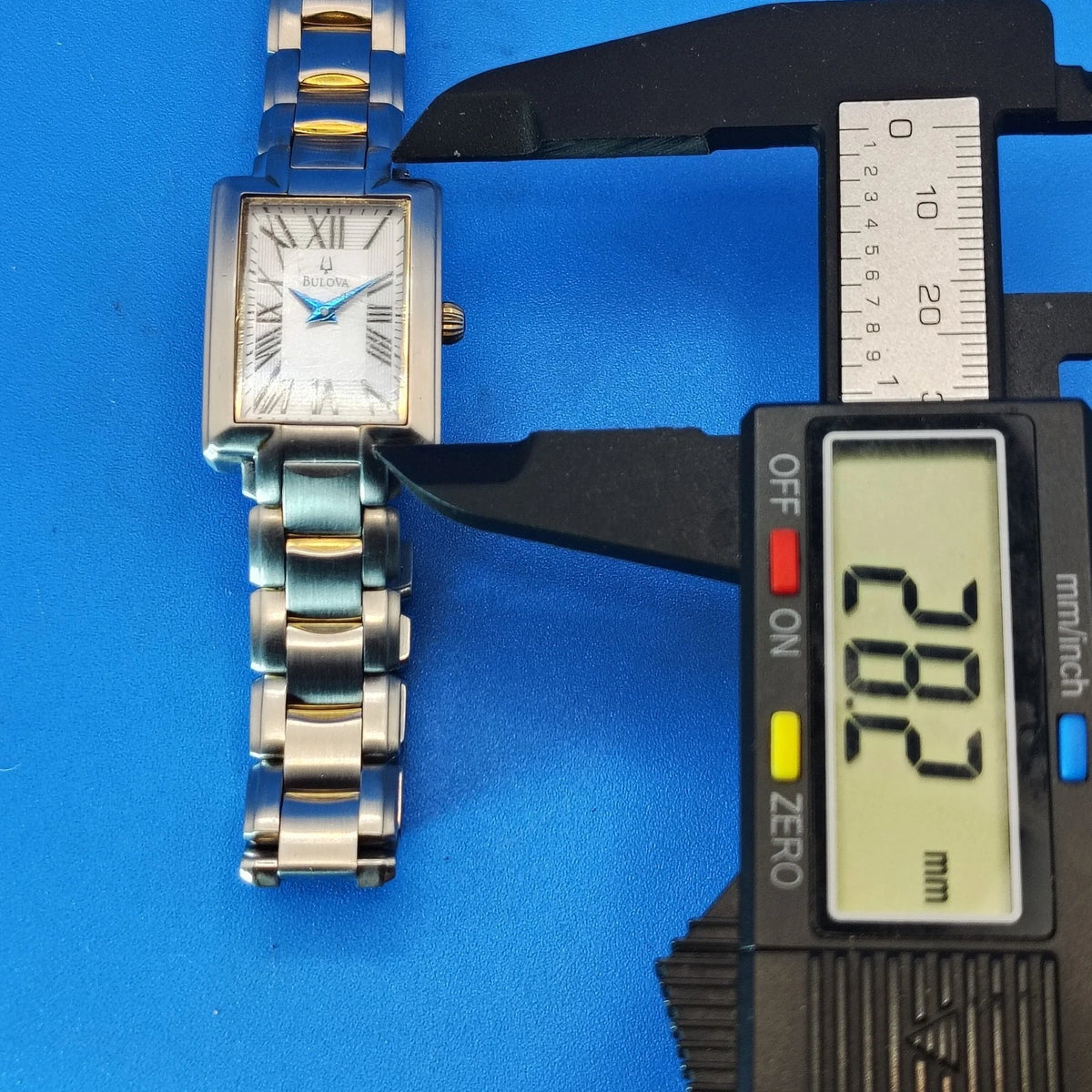 Vintage 1993 Bulova Tank Roman Numeral Rectangle 28mm Women's Quartz Dress Watch