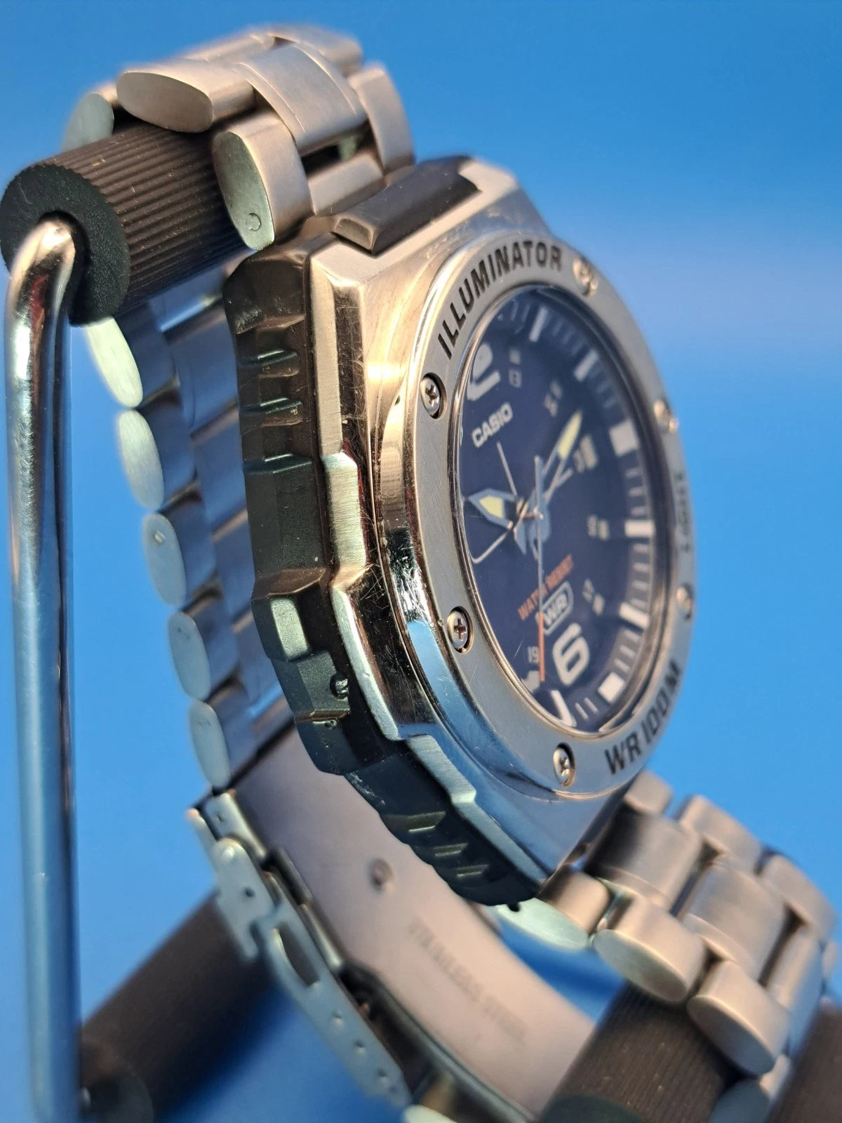 2019 Casio Illuminator MWA-100H 100M 50mm Mens Quartz Sports Watch Restored