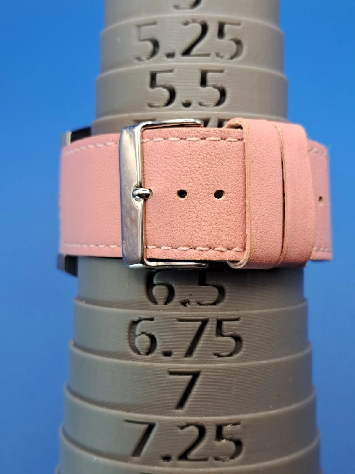 Vintage 2005 Delanicci Pink Passion 42mm Women's Quartz Fashion Watch Restored