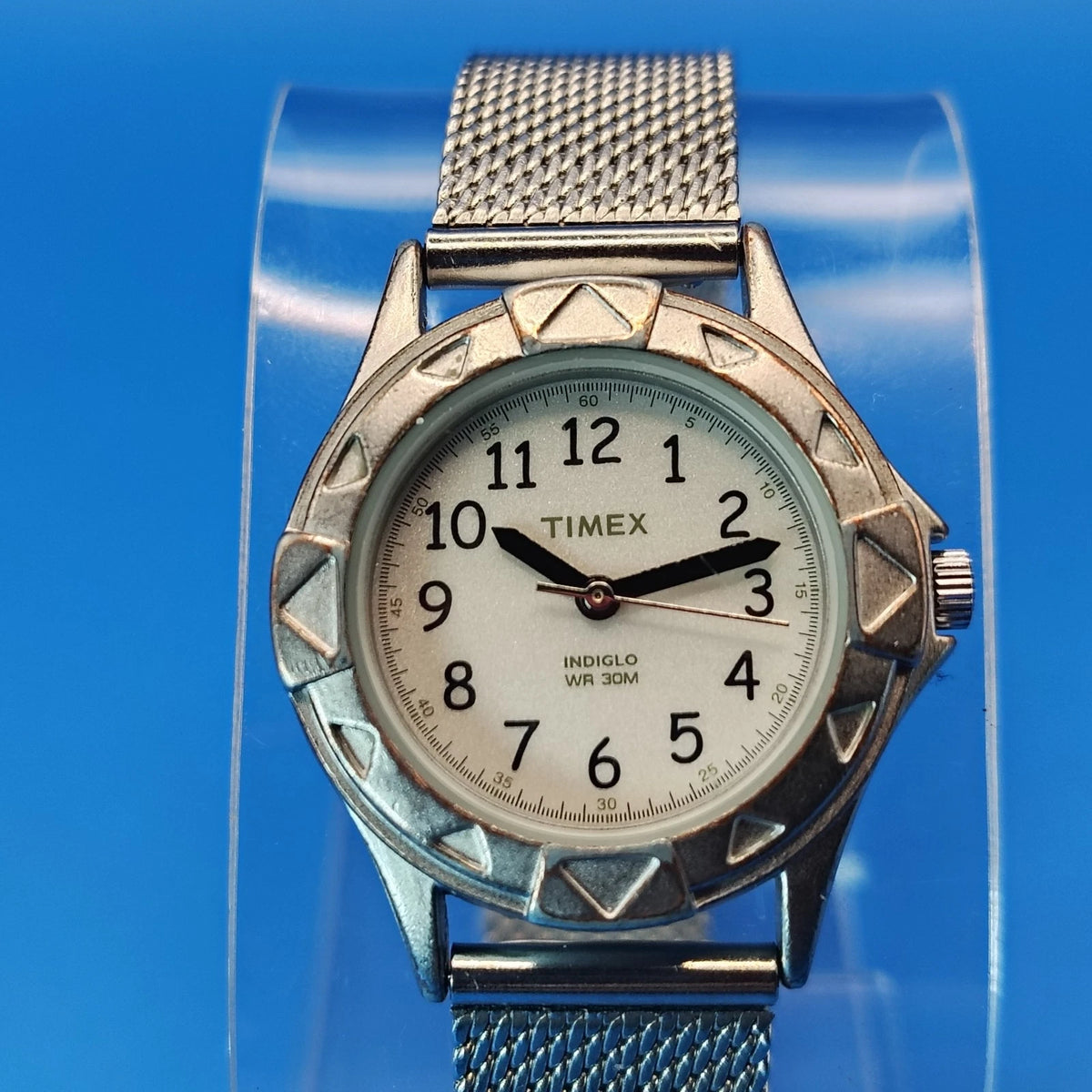 Vintage 1997 Timex Indiglo 27mm Women's Quartz Watch New Mesh Strap Size 4.5-7