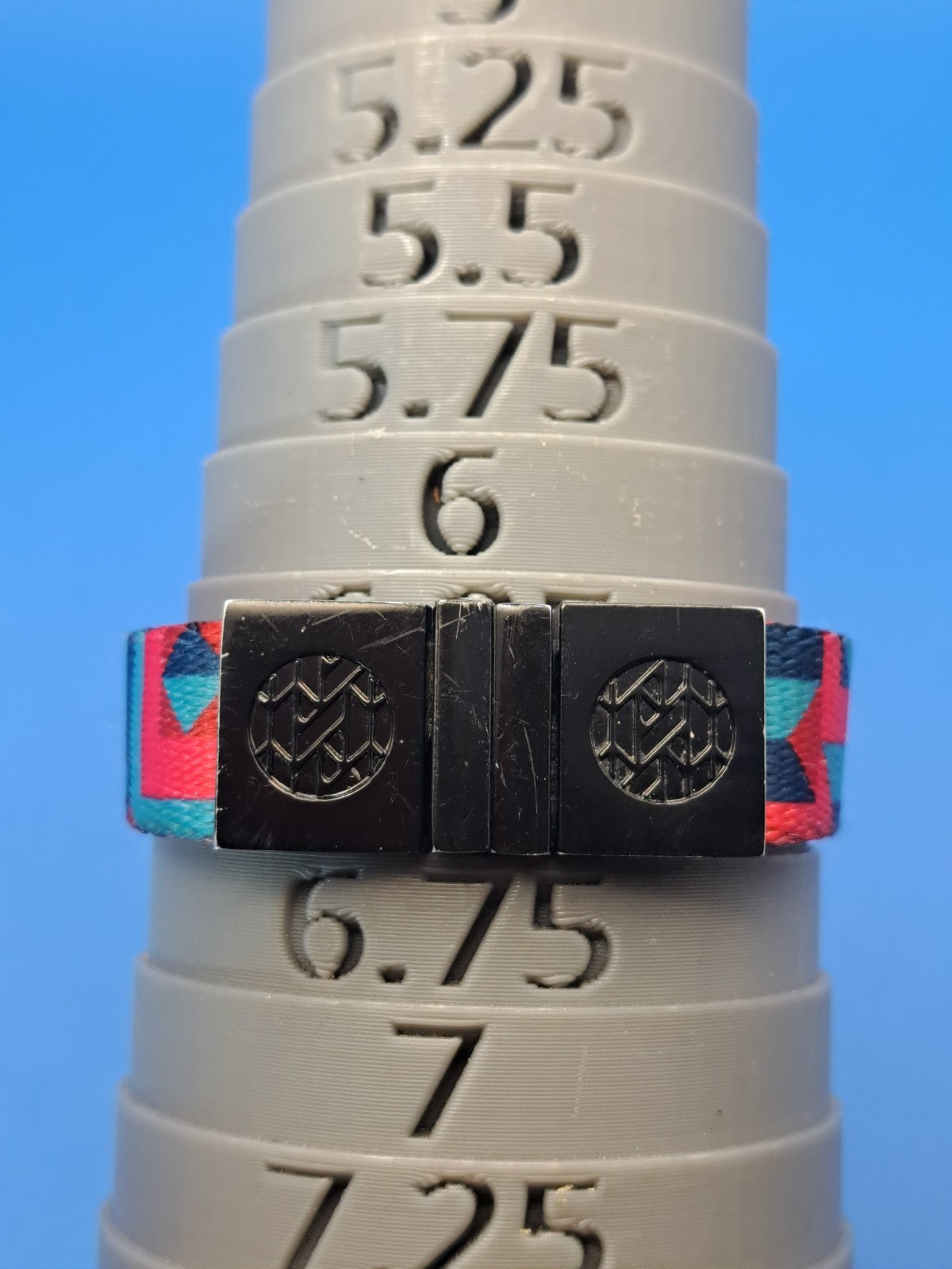 2018 Zox Clutch Reversible Double Sided Woven Nylon Unisex Bracelet Magnet Clasp