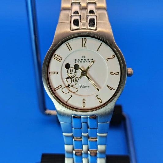 Vintage 2007 Skagen Denmark Disney Mickey Mouse 30mm Women's Quartz Watch New