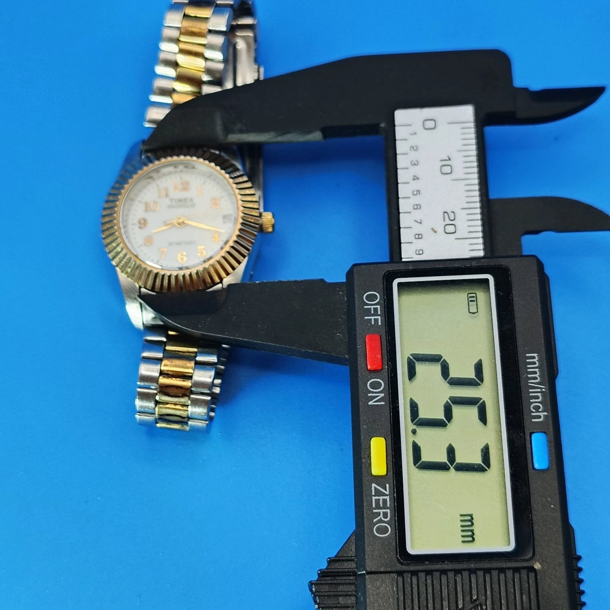 Vintage 2001 Timex Indiglo Presidential Date 25mm Women's Two Tone Quartz Watch