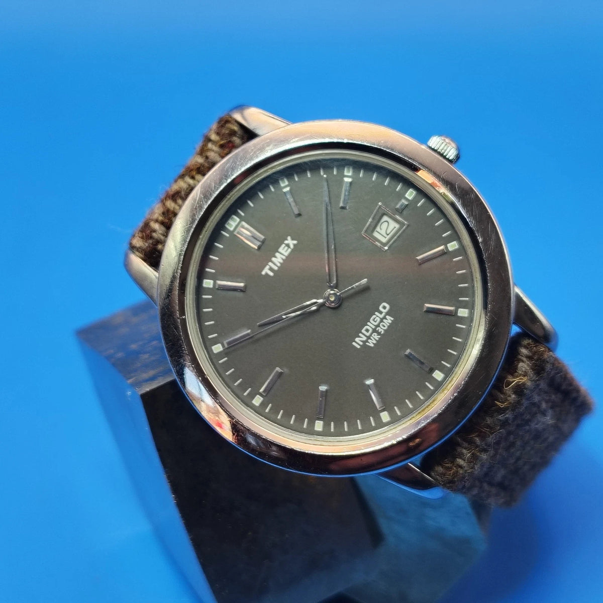 Vintage 2010 Timex Indiglo Date 37mm Mens Quartz Watch New Woven Wool Strap
