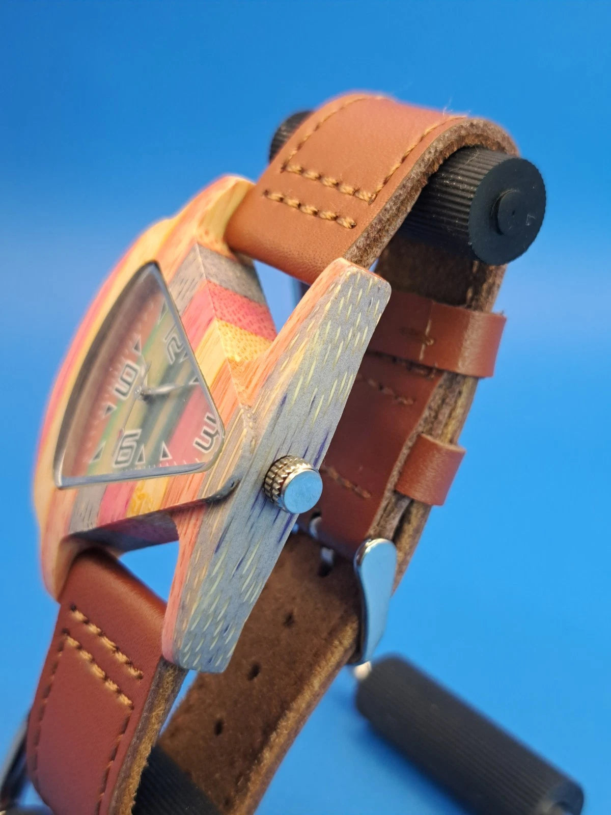 Vintage 2015 Natural Wood Rainbow Triangle 35mm Women's Quartz Watch Mint Cond.