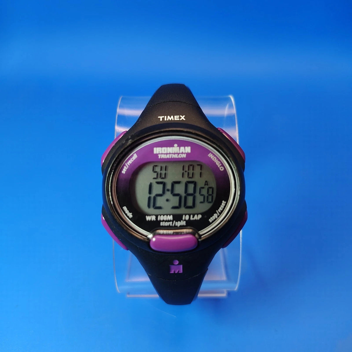 Vintage 2004 Ironman Triathlon Indiglo 39mm Women's Quartz Sport Watch 100M