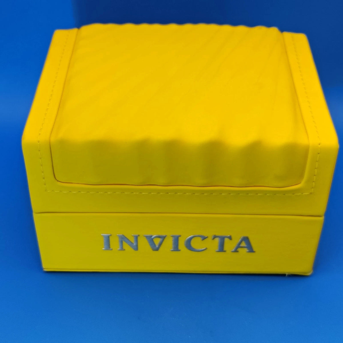 Vintage 2012 Invicta Angel Day-Date 36mm Women's Quartz Watch Full Set Near Mint