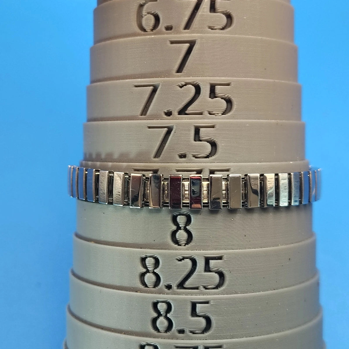 2015 Timex 24mm Two Tone Women's Quartz Watch Stretch Bracelet Near MINT