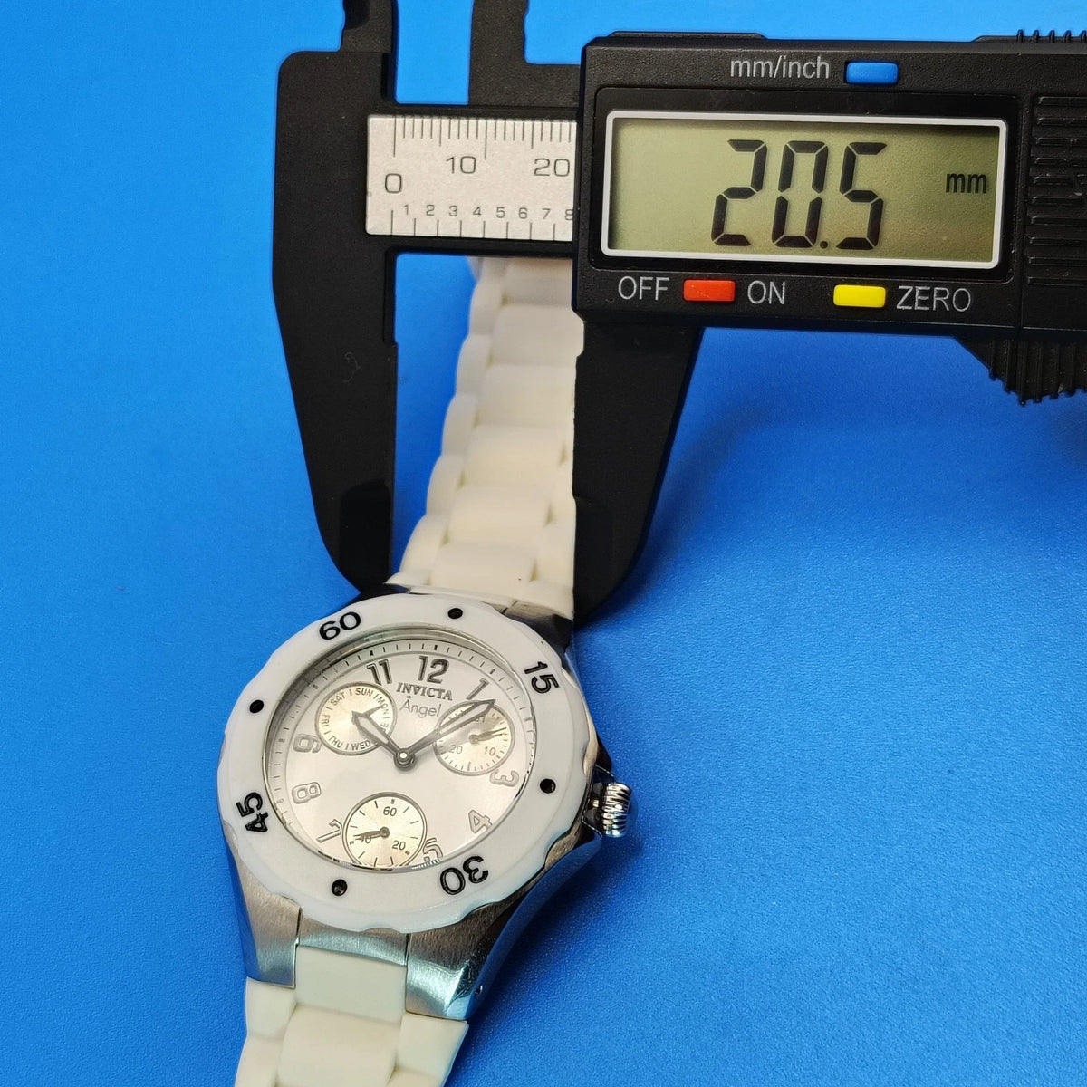 Vintage 2012 Invicta Angel Day-Date 36mm Women's Quartz Watch Full Set Near Mint