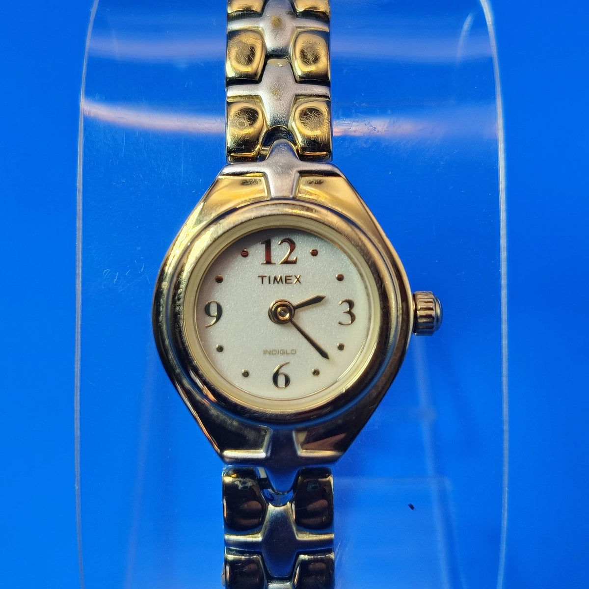 Vintage 2007 Timex 27mm Two Tone Women's Quartz Cocktail Watch