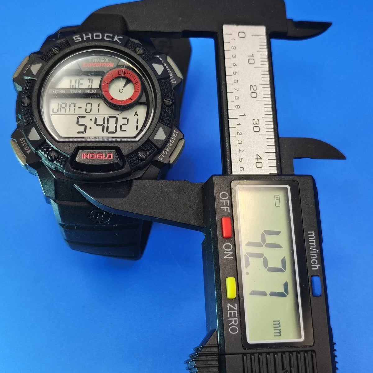 Vintage 2000 Timex Expedition Indiglo Shock Y2K 42mm Mens Quartz Digital Watch