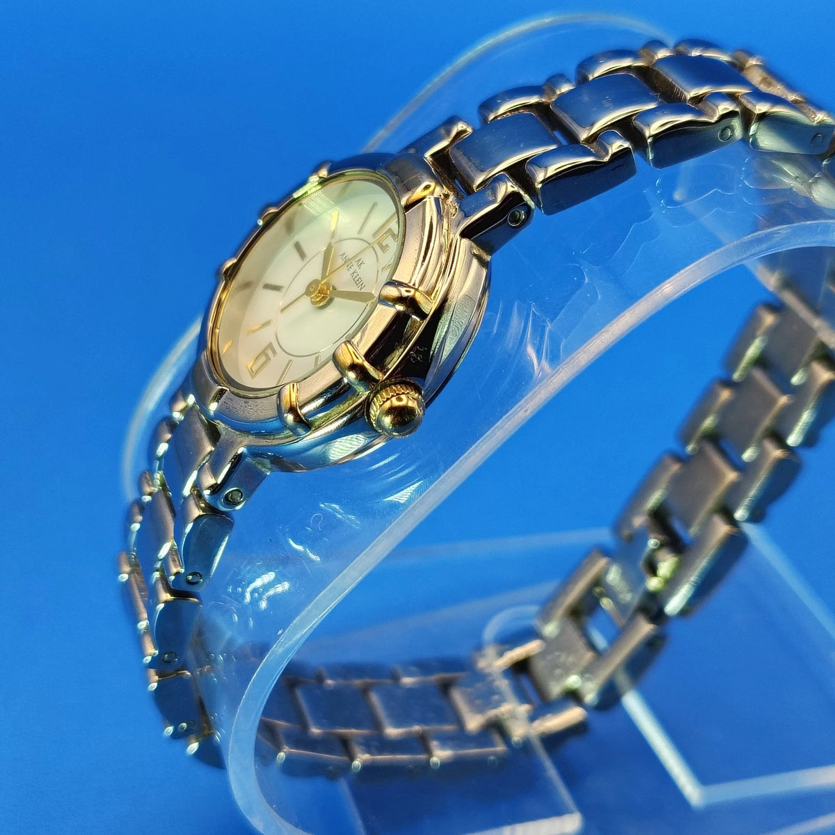 Vintage 1996 Anne Klein Y121E 23mm Women's Quartz Dress Watch W/ Near Mint