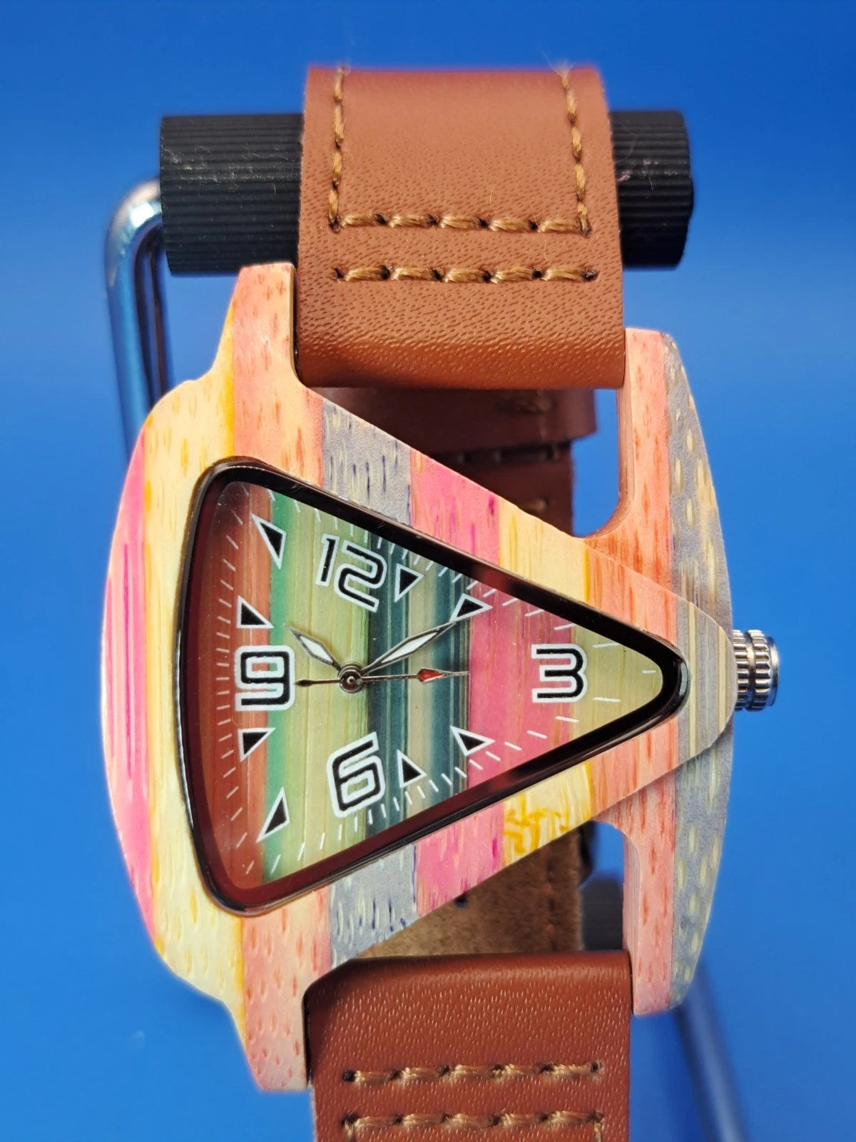 Vintage 2015 Natural Wood Rainbow Triangle 35mm Women's Quartz Watch Mint Cond.