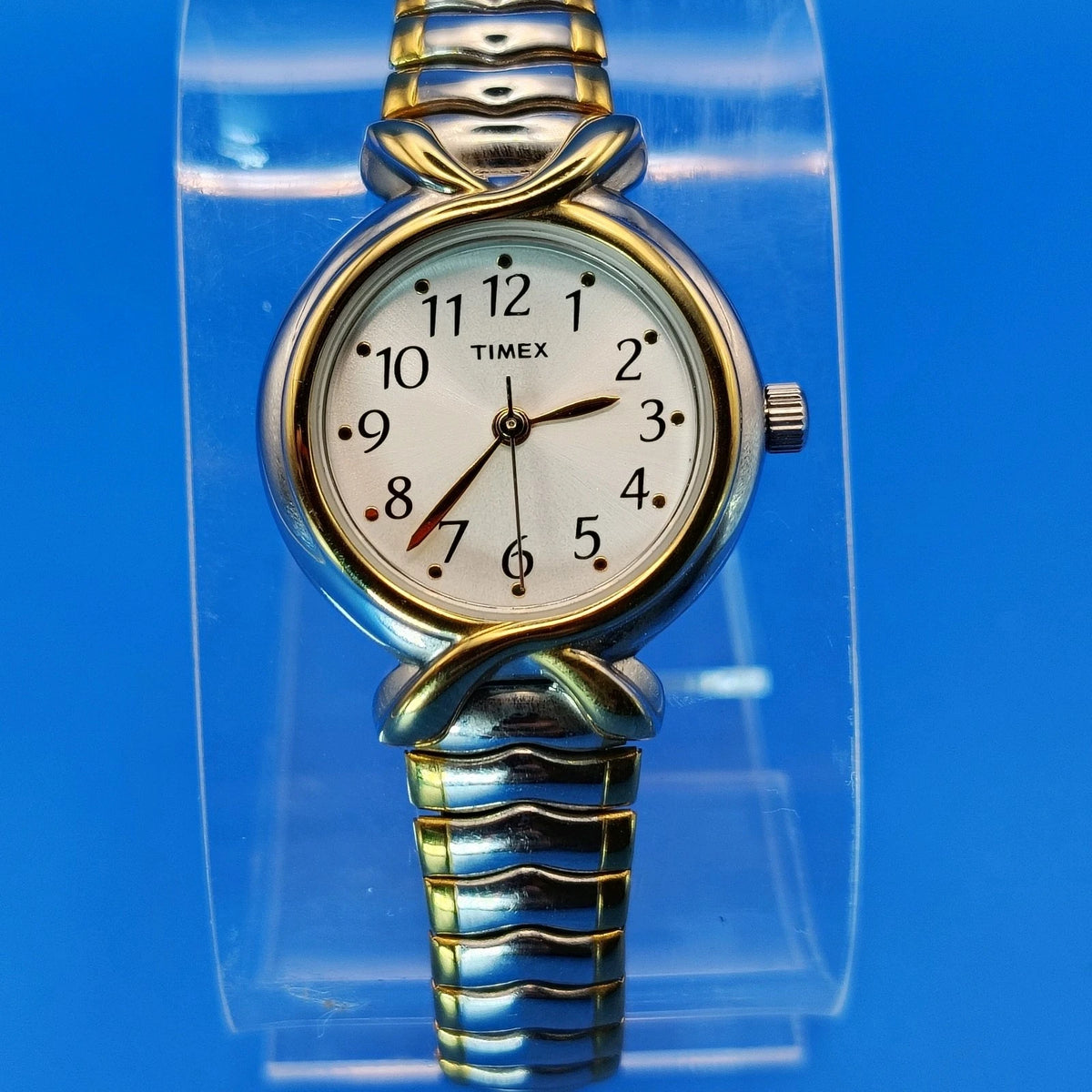 Vintage 2004 Timex 30mm Women's Quartz Watch Two Tone SS Stretch Bracelet
