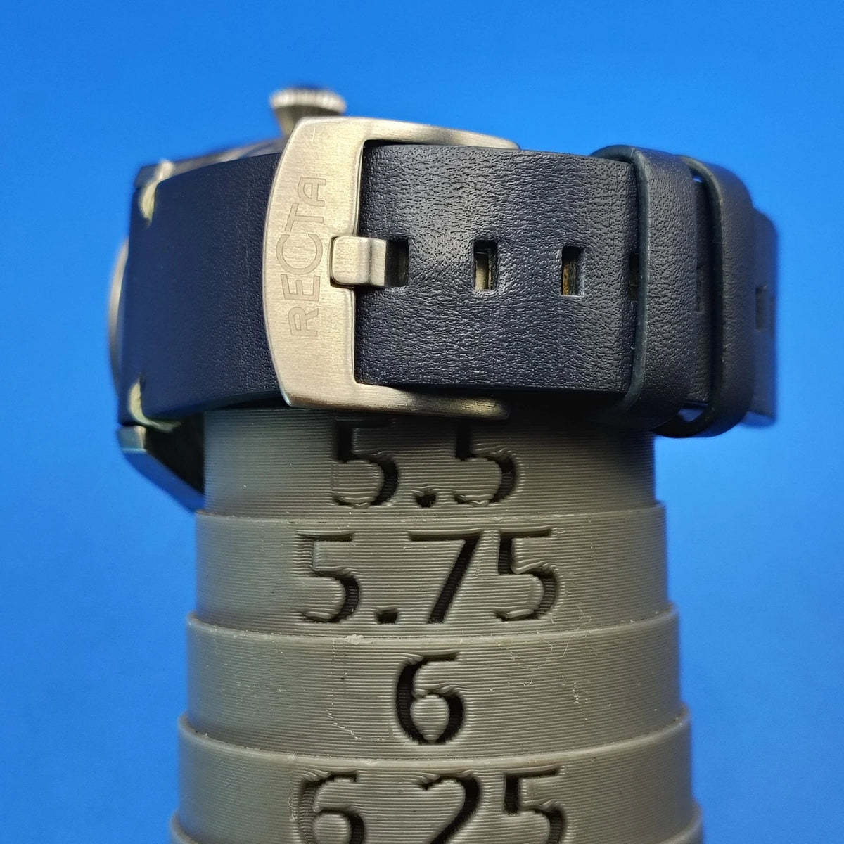 New! 2020 Recta Date 45mm Mens Quartz Watch Full Box Set Papers Tag NOS