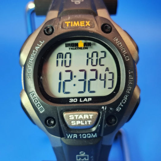 Timex 2015 Expedition Ironman Triathlon Indiglo 40mm Mens Quartz Watch 100M WR