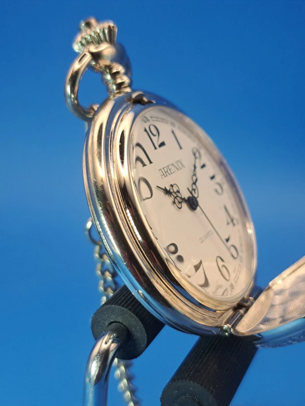 Vintage 2005 Arenix Hunter Engraved 46mm Mens Pocket Watch With Chain Restored