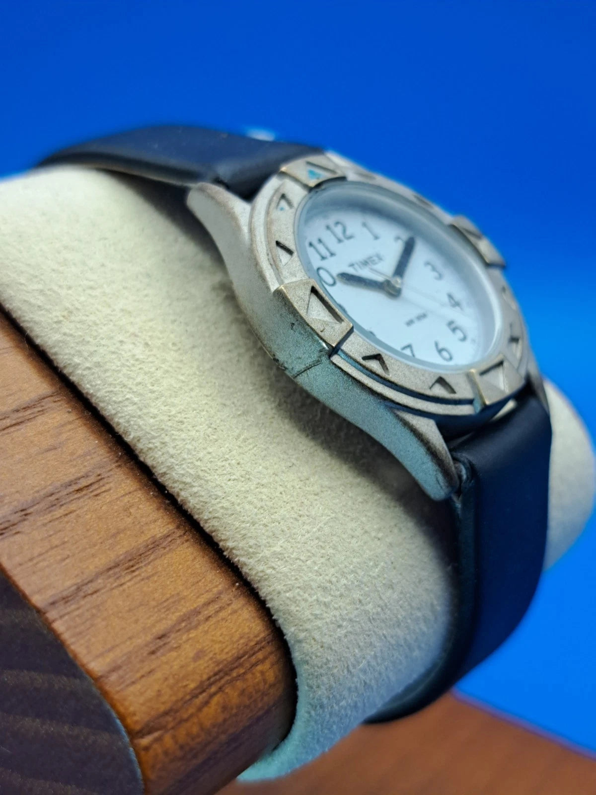Vintage 1995 Timex 27mm Women's Quartz Field Watch New Leather Strap Restored