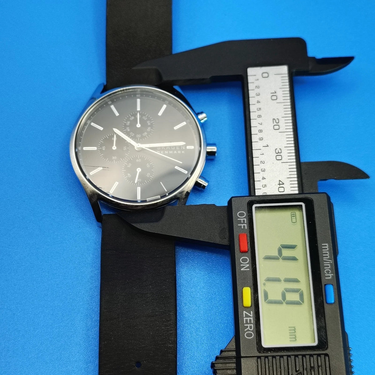 2019 Skagen Denmark Holst Chronograph 42mm Mens Quartz Watch Fully Restored