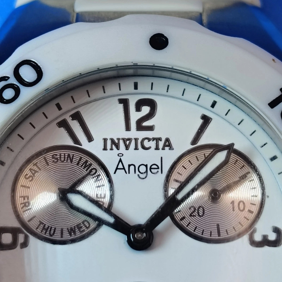 Vintage 2012 Invicta Angel Day-Date 36mm Women's Quartz Watch Full Set Near Mint