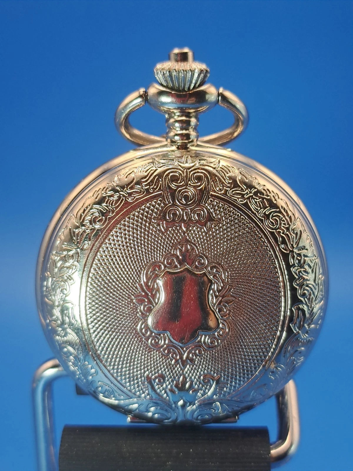 Vintage 2005 Arenix Hunter Engraved 46mm Mens Pocket Watch With Chain Restored