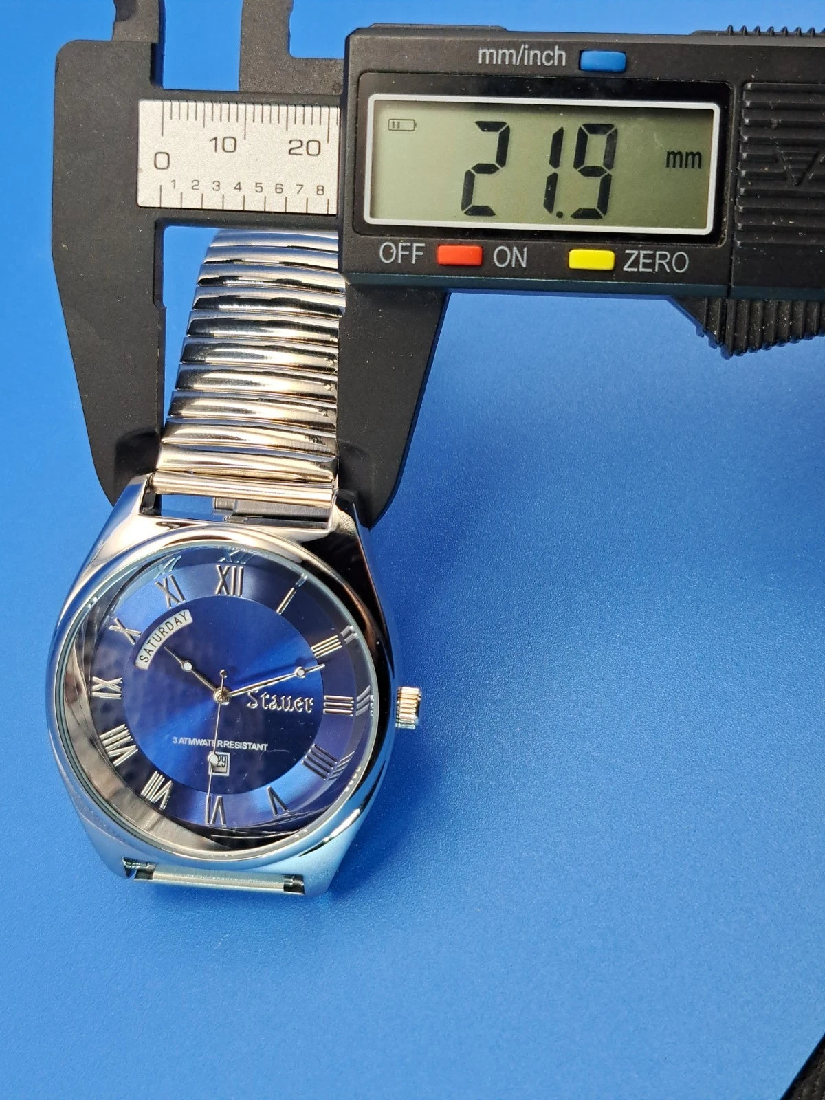 Vintage 2015 Stauer Blue Sunburst Day-Date 42mm Mens Quartz Dress Watch