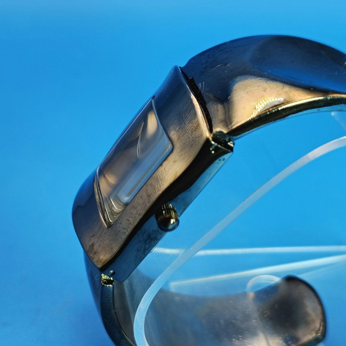 Vintage 2004 New York & Co Gun Metal Bangle 37mm Women's Quartz Cuff Watch