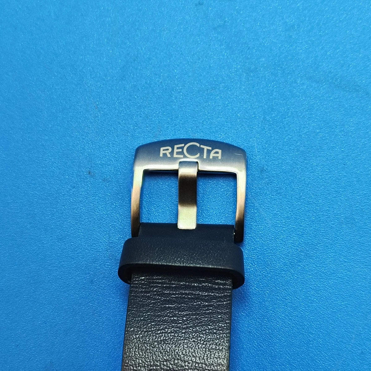 New! 2020 Recta Date 45mm Mens Quartz Watch Full Box Set Papers Tag NOS