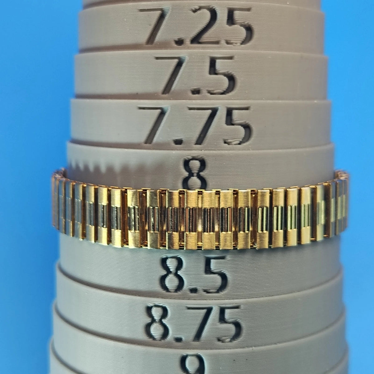 Vintage 2007 Timex Indiglo 30mm Women's Quartz Watch Gold Tone Stretch Bracelet