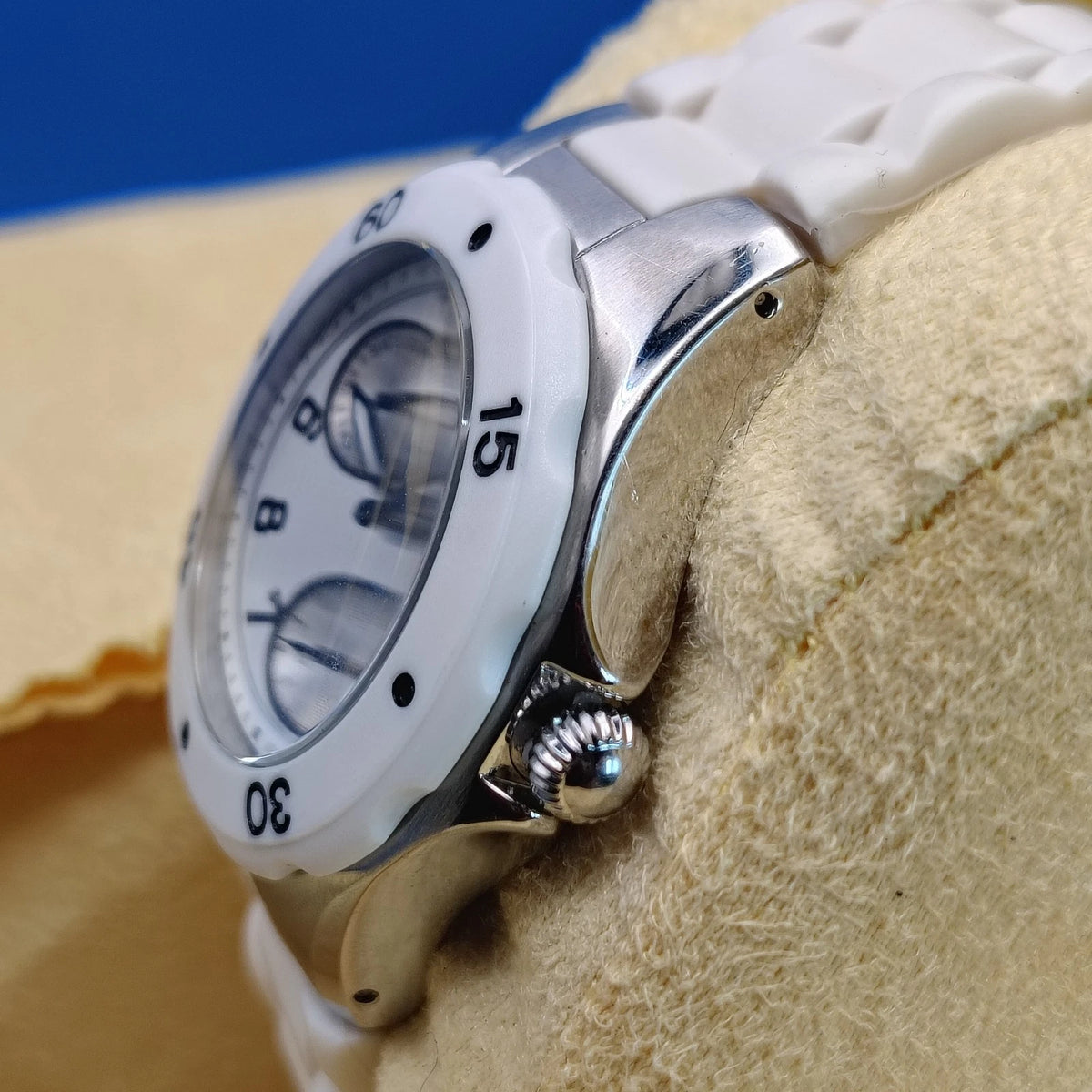 Vintage 2012 Invicta Angel Day-Date 36mm Women's Quartz Watch Full Set Near Mint