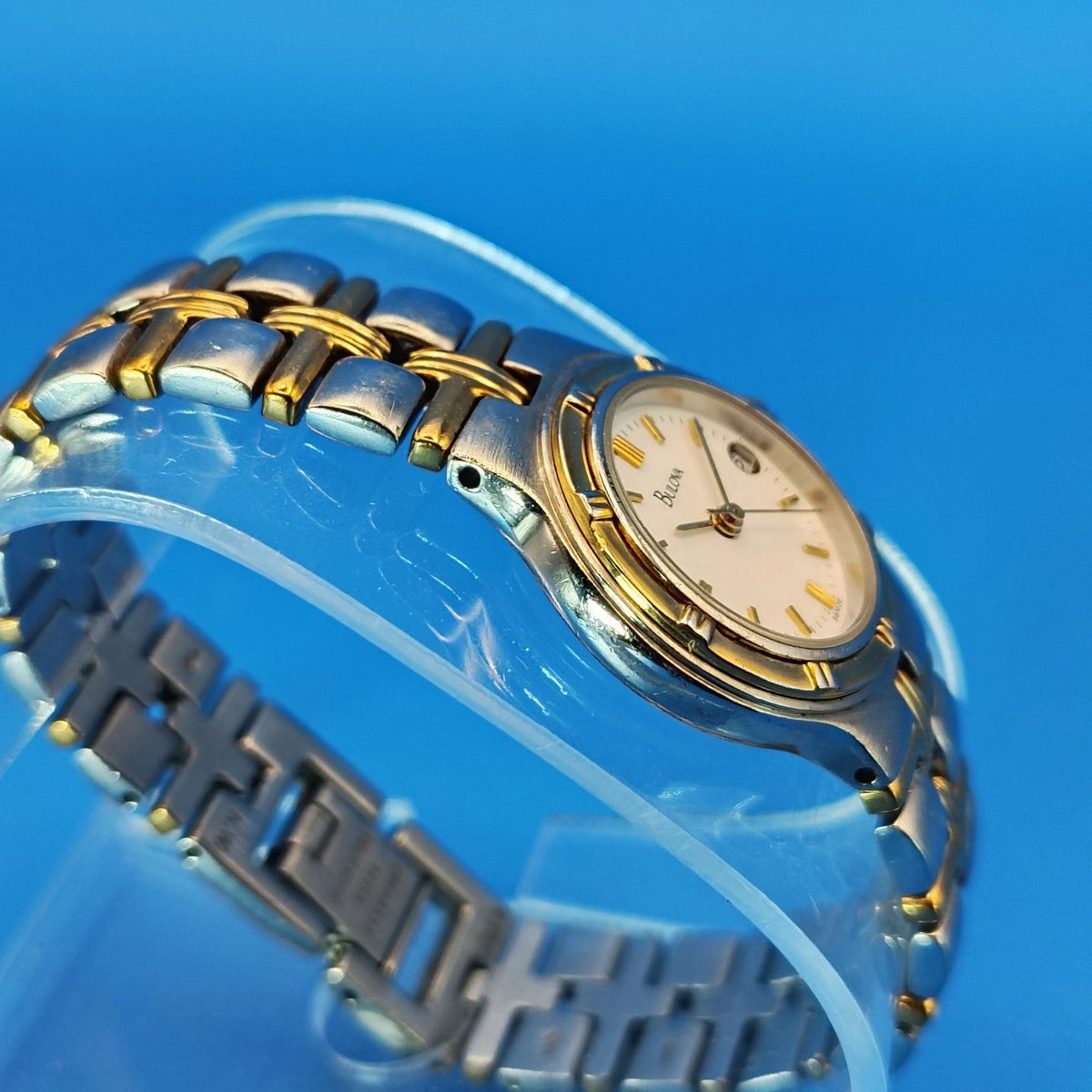 Vintage 1997 Bulova 98M36 Date Two Tone 22mm Women's Quartz Watch Near Mint