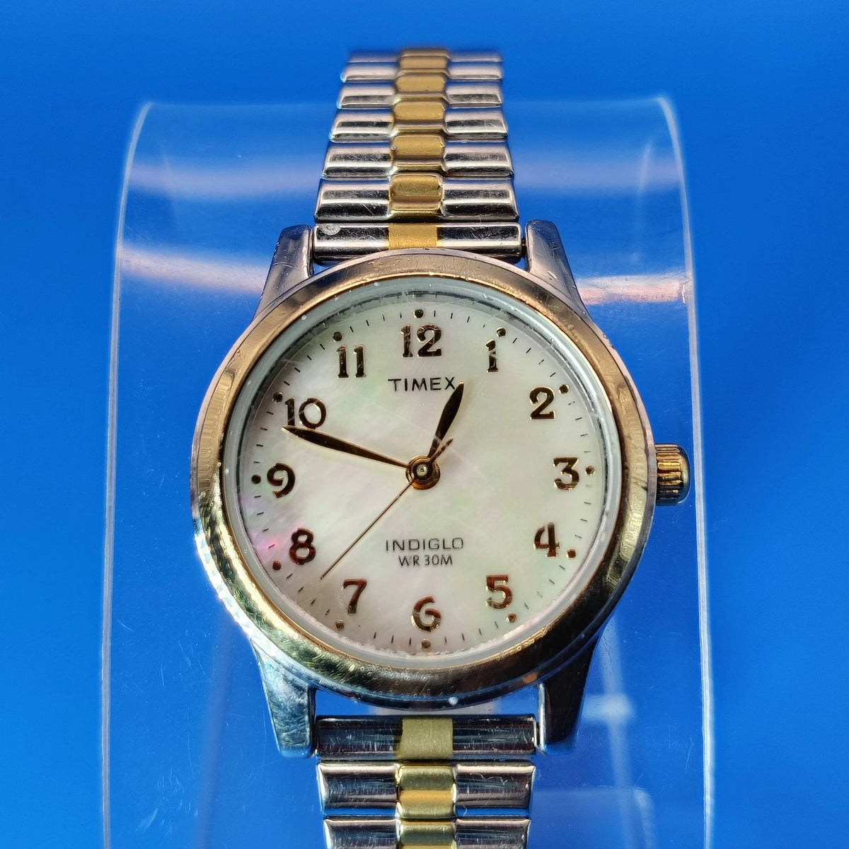 Vintage 2002 Timex Indiglo Mother of Pearl 25mm Women's Two Tone Quartz Watch