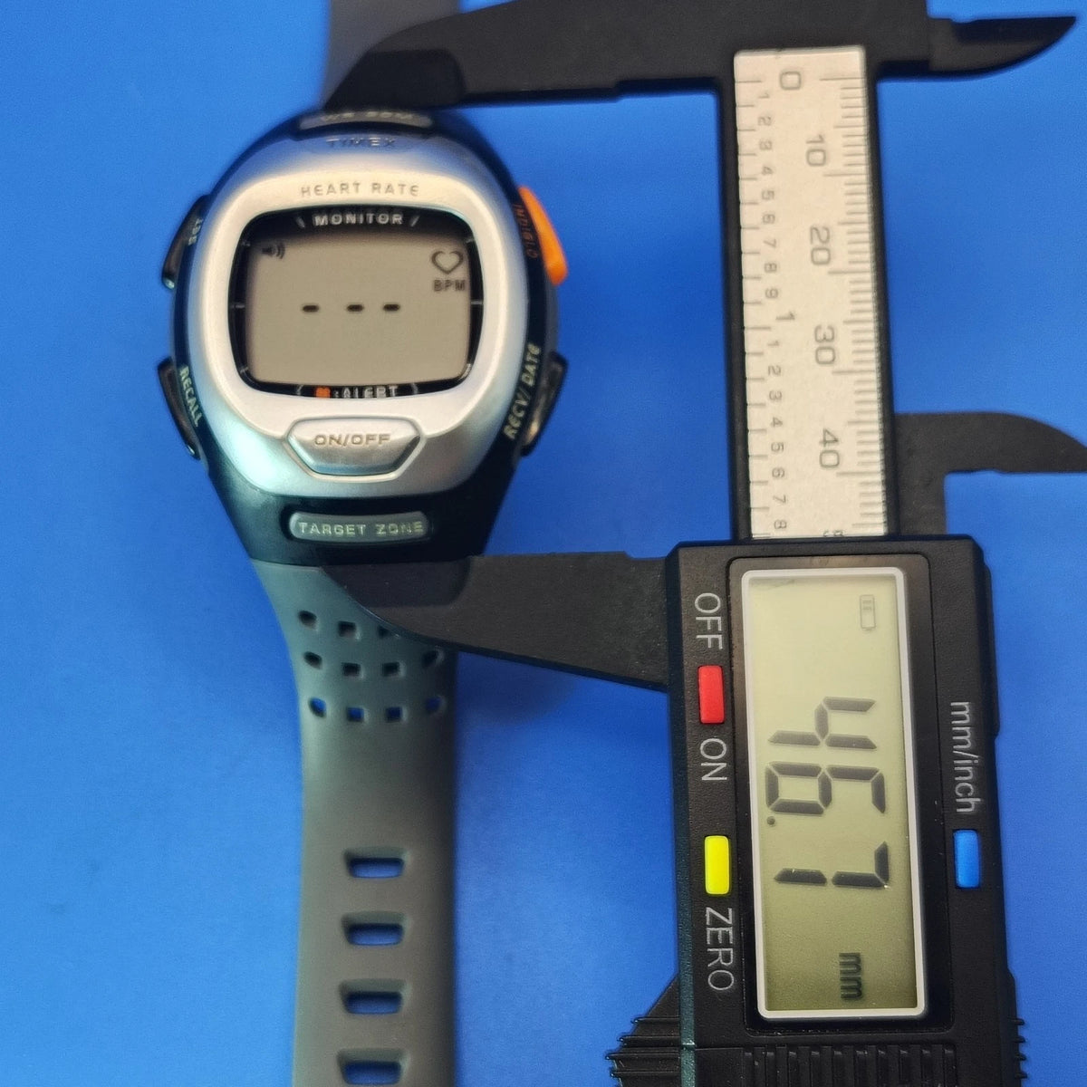 Vintage 2008 Timex Indiglo Heart Rate Monitor Trainer 46mm Women's Sport Watch