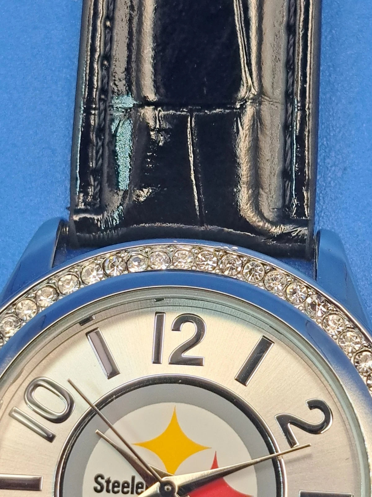 Vintage 2015 Pittsburgh Steelers NFL Crystal Bezel Watch Women's Quartz Restored