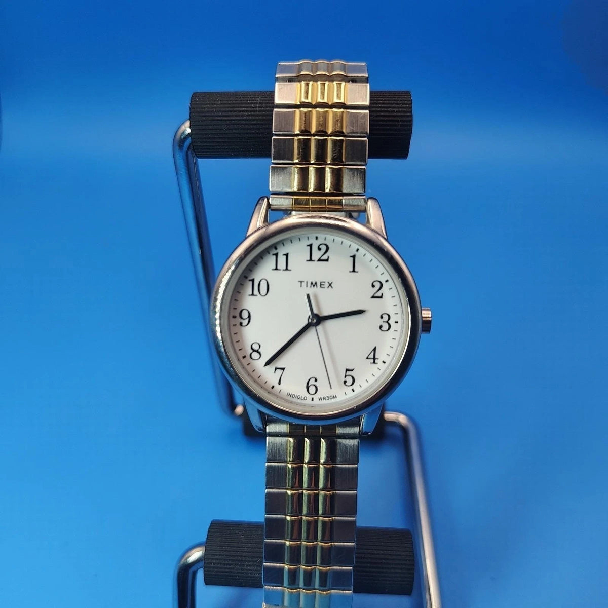 Vintage 90's Timex Indiglo 30mm Women's Quartz Watch Stretch Bracelet Size 6-8.5