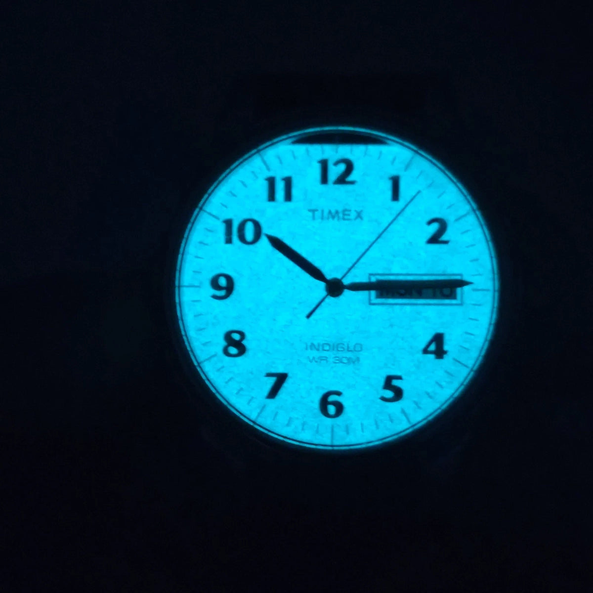2015 Timex Indiglo Day-Date 40mm Mens Quartz Dress Watch New Strap Full Restored