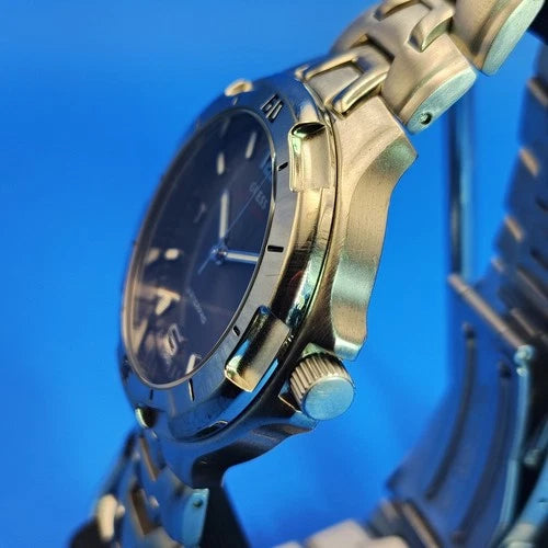 Vintage 2006 GUESS WaterPro 100M Date 41mm Mens Quartz Sport Watch Fully Restore