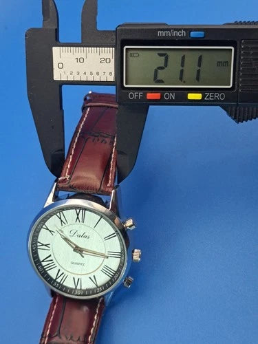 Vintage 2015 Dalas Sunburst Faux Chrono 43mm Mens Quartz Watch Near Mint