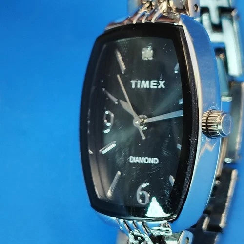 Vintage 2001 Timex Genuine Diamond Tonneau 32mm Women's Quartz Dress Watch Resto