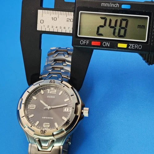 Vintage 2006 GUESS WaterPro 100M Date 41mm Mens Quartz Sport Watch Fully Restore