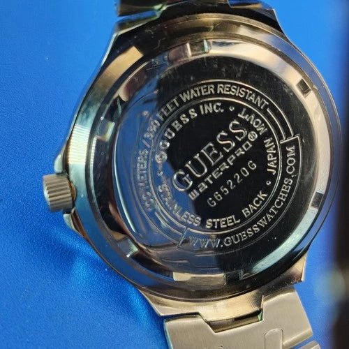 Vintage 2006 GUESS WaterPro 100M Date 41mm Mens Quartz Sport Watch Fully Restore