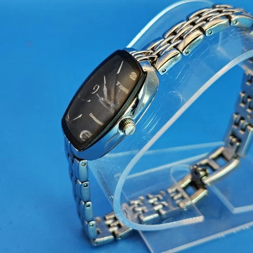 Vintage 2001 Timex Genuine Diamond Tonneau 32mm Women's Quartz Dress Watch Resto