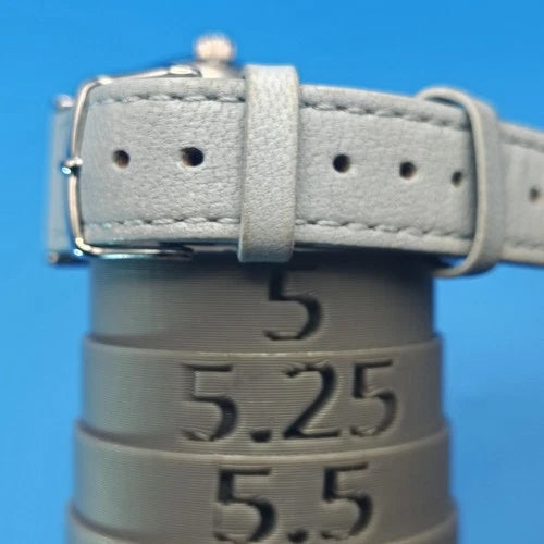 2018 Timex Gem Set 36mm Women's Quartz Watch Leather Strap (Indiglo Not Working)