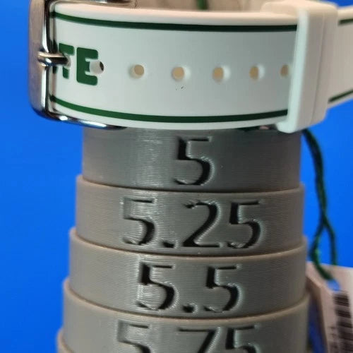 2024 Lacoste Neocroc 2001347 38mm Mens Quartz Sports Watch NOS