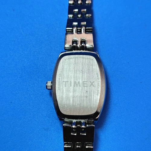 Vintage 2001 Timex Genuine Diamond Tonneau 32mm Women's Quartz Dress Watch Resto